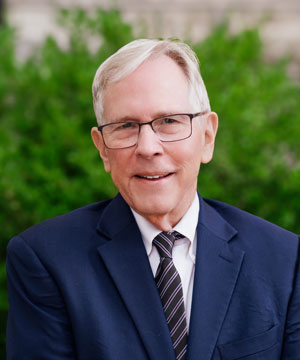 Randall J. Pankratz